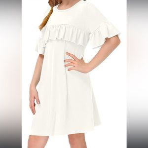 Besser Bay shirt sleeve dress. Girls size 130/7-8 years/M